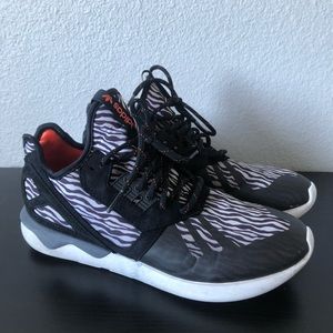 Adidas Tubular Zebra Print Size 10